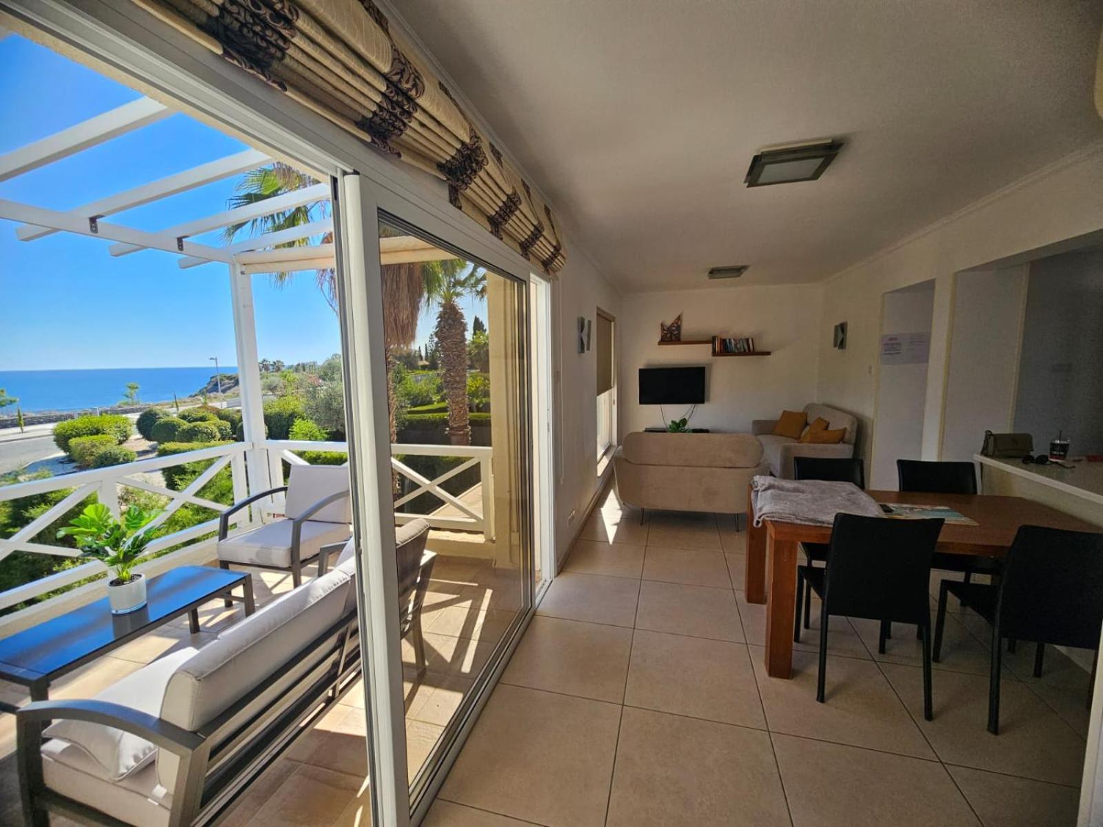 Horizon Bliss At Coral Bay Appartement Peyia Buitenkant foto